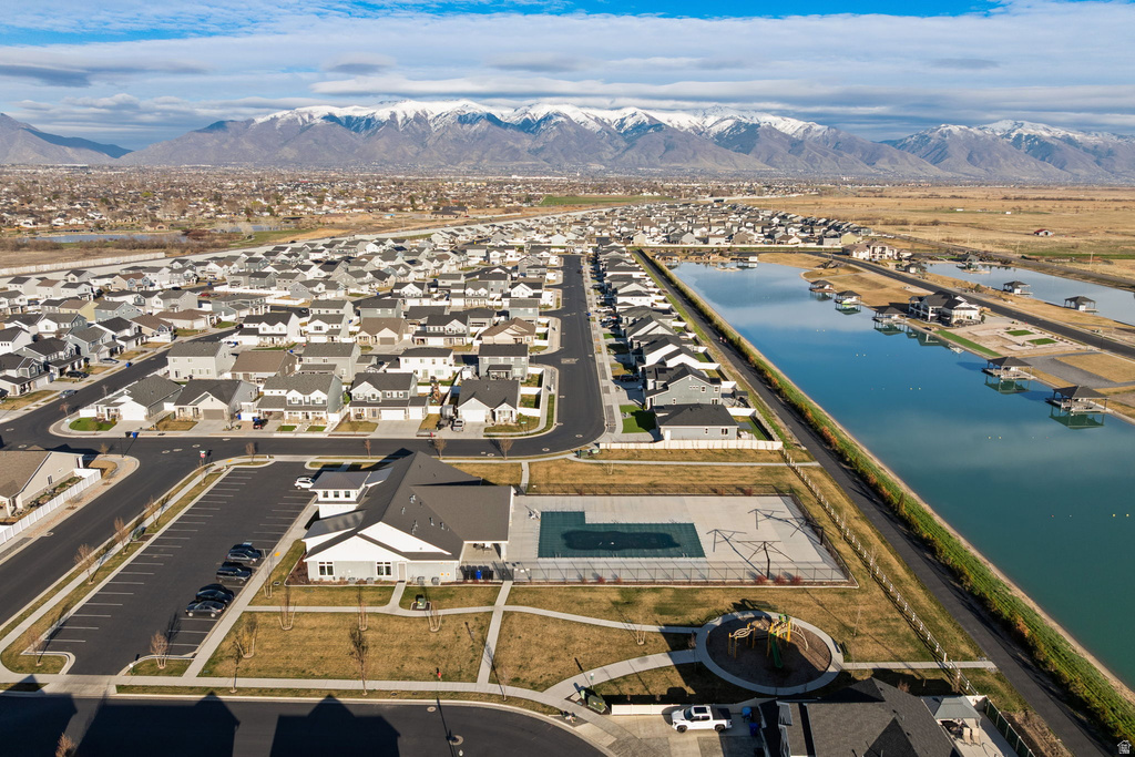 1614 W PARKVIEW DR Syracuse, UT 84075