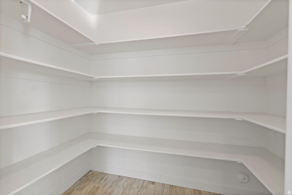 1614 W PARKVIEW DR Syracuse, UT 84075