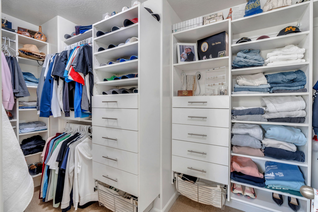 326 W SHORELINE CT Vineyard, UT 84059