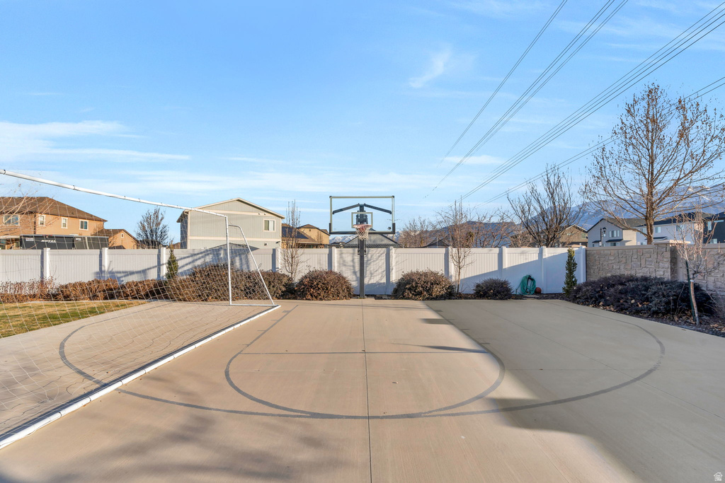 326 W SHORELINE CT Vineyard, UT 84059