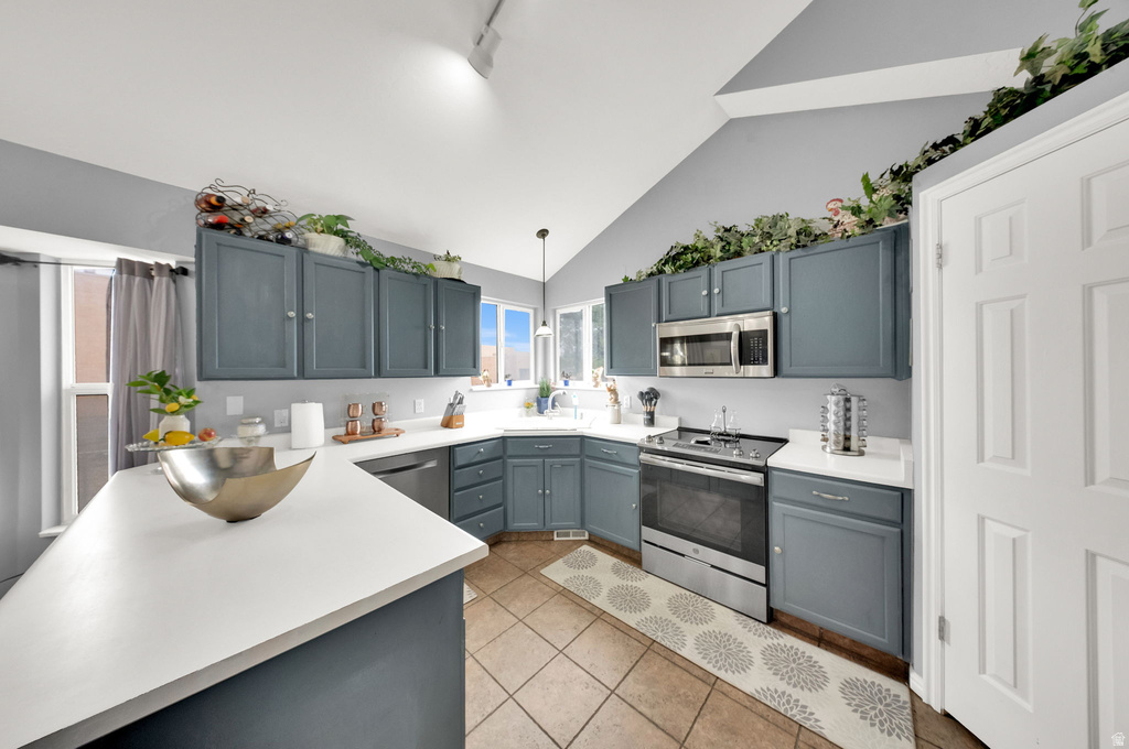 5664 W 5930 S Kearns, UT 84118