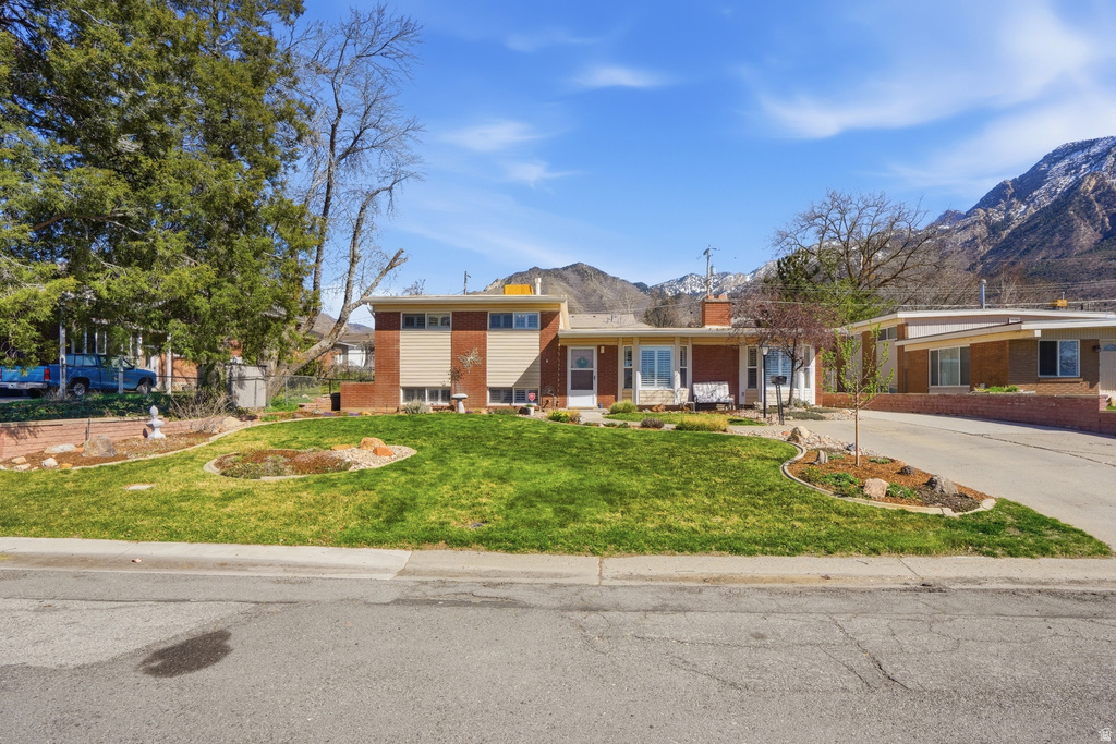 4151 S 3100 E Holladay, UT 84124