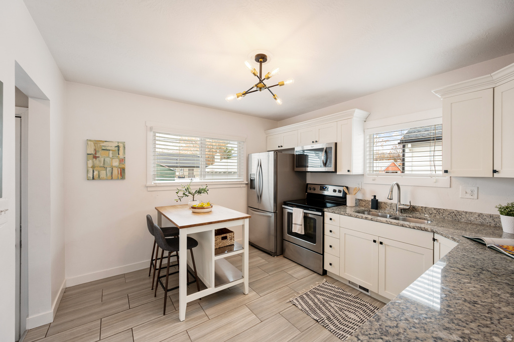 235 E ROSEWOOD AVE Salt Lake City, UT 84115