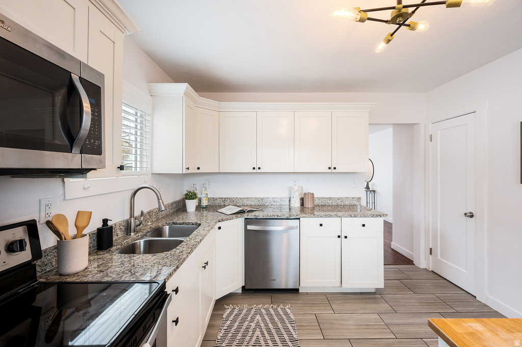 235 E ROSEWOOD AVE Salt Lake City, UT 84115