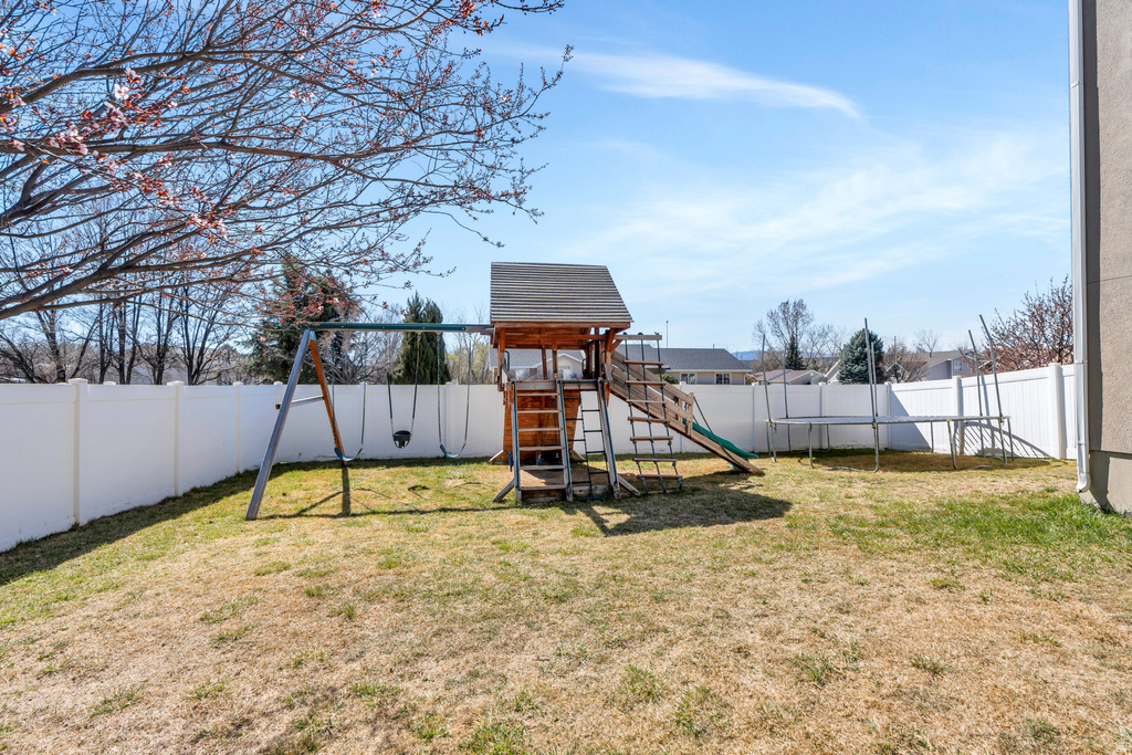 1512 N 250 W Lehi, UT 84043