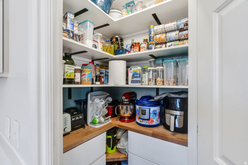 1512 N 250 W Lehi, UT 84043