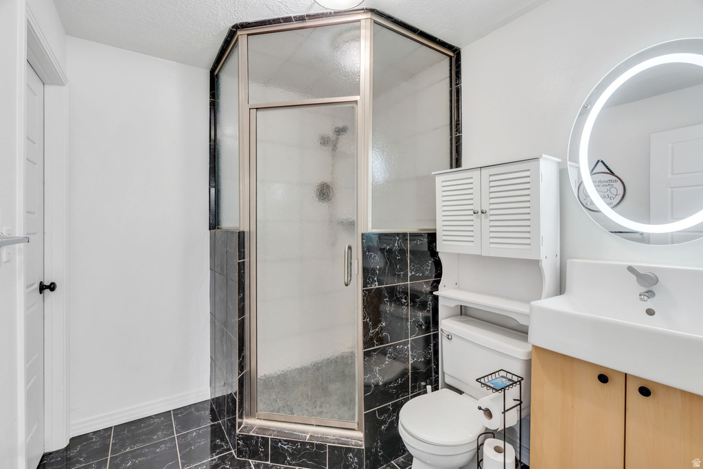 1512 N 250 W Lehi, UT 84043