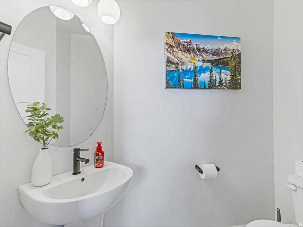 16099 S TRUSS DR Bluffdale, UT 84065