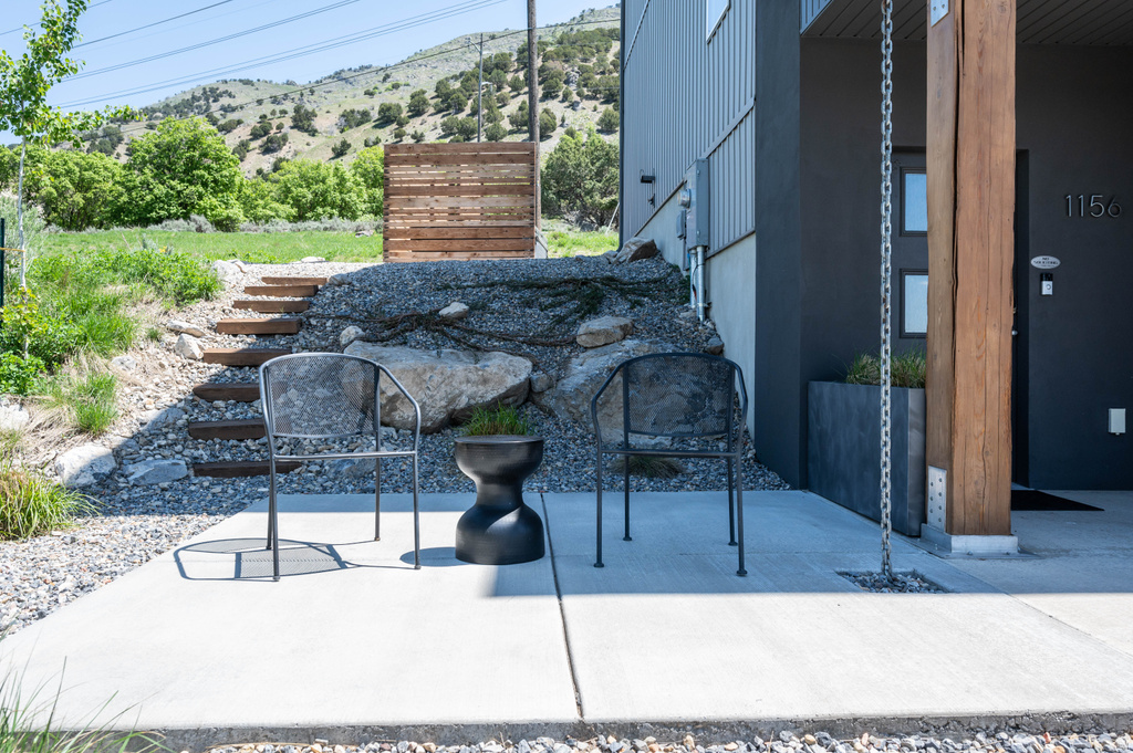 1156 CIRCLE VIEW DR Logan, UT 84341