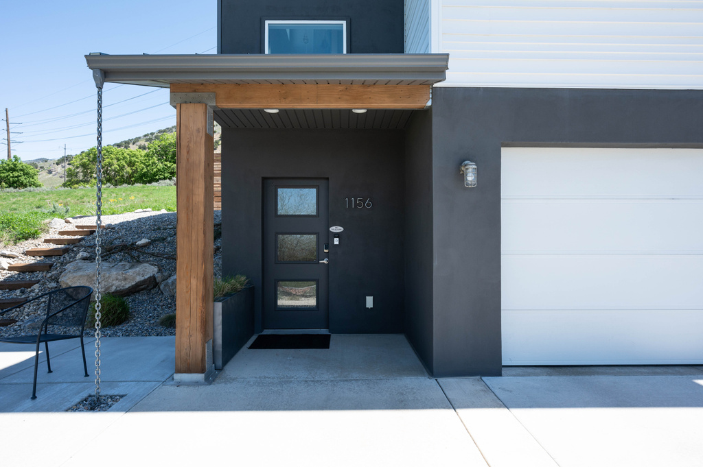 1156 CIRCLE VIEW DR Logan, UT 84341