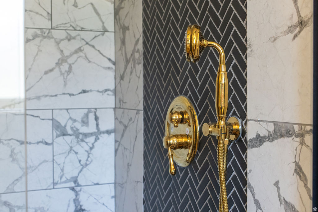 1672 N 1560 E North Logan, UT 84341