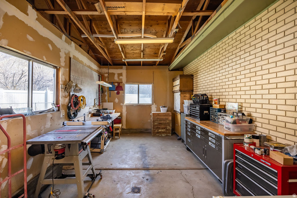 1672 N 1560 E North Logan, UT 84341