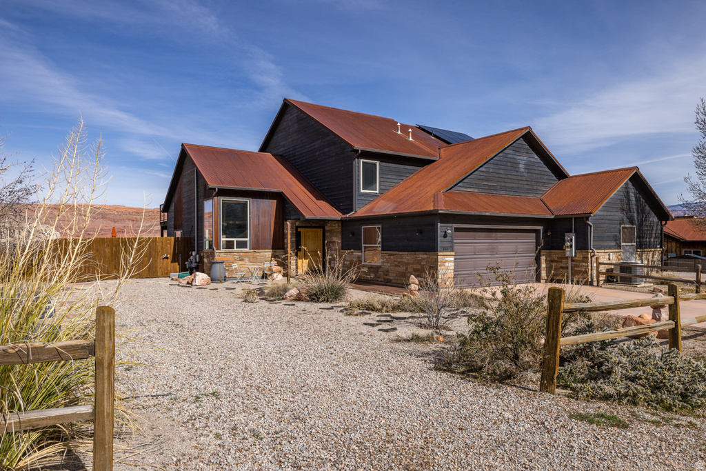 440 MCKAY PL Moab, UT 84532