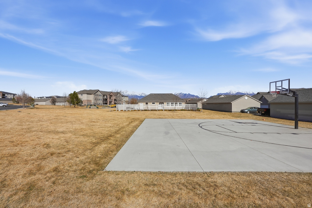1873 N CREST RD Saratoga Springs, UT 84045