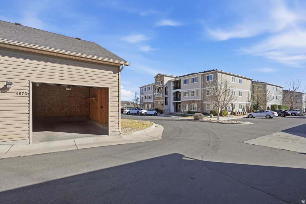 1873 N CREST RD Saratoga Springs, UT 84045