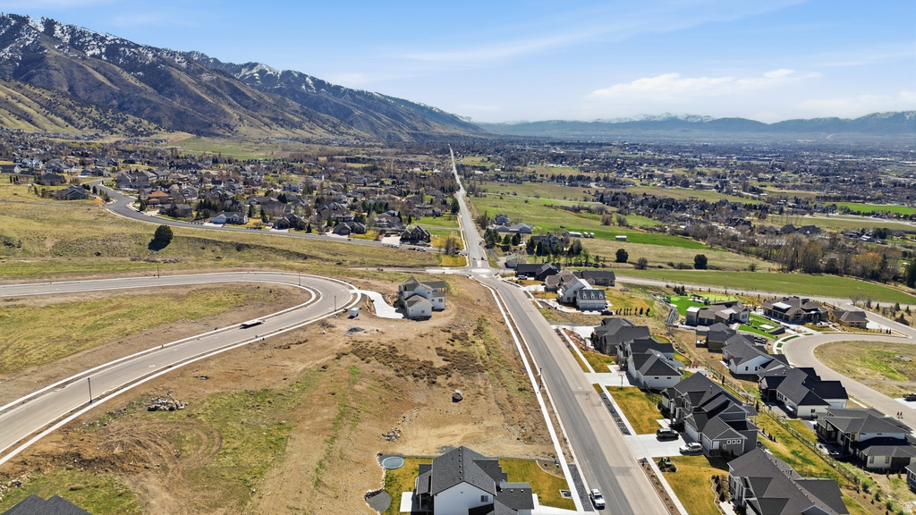 78 S 1000 E Hyde Park, UT 84318