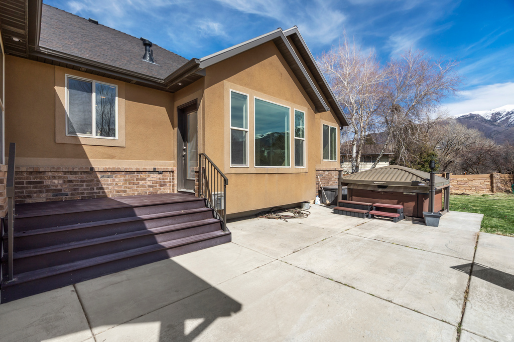 1350 KAYS CREEK DR Layton, UT 84040