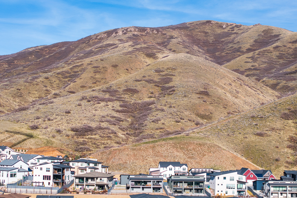 5573 N CANYON RIM RD Lehi, UT 84048