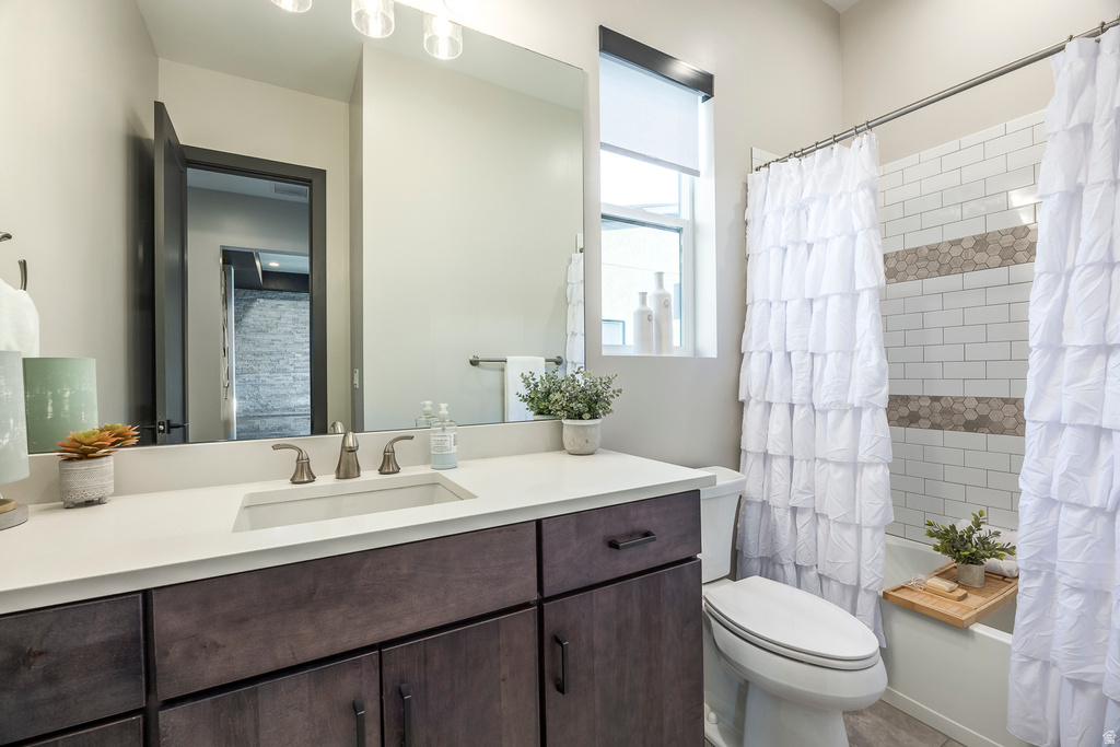 5573 N CANYON RIM RD Lehi, UT 84048