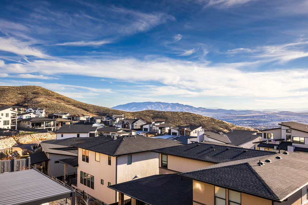 5573 N CANYON RIM RD Lehi, UT 84048