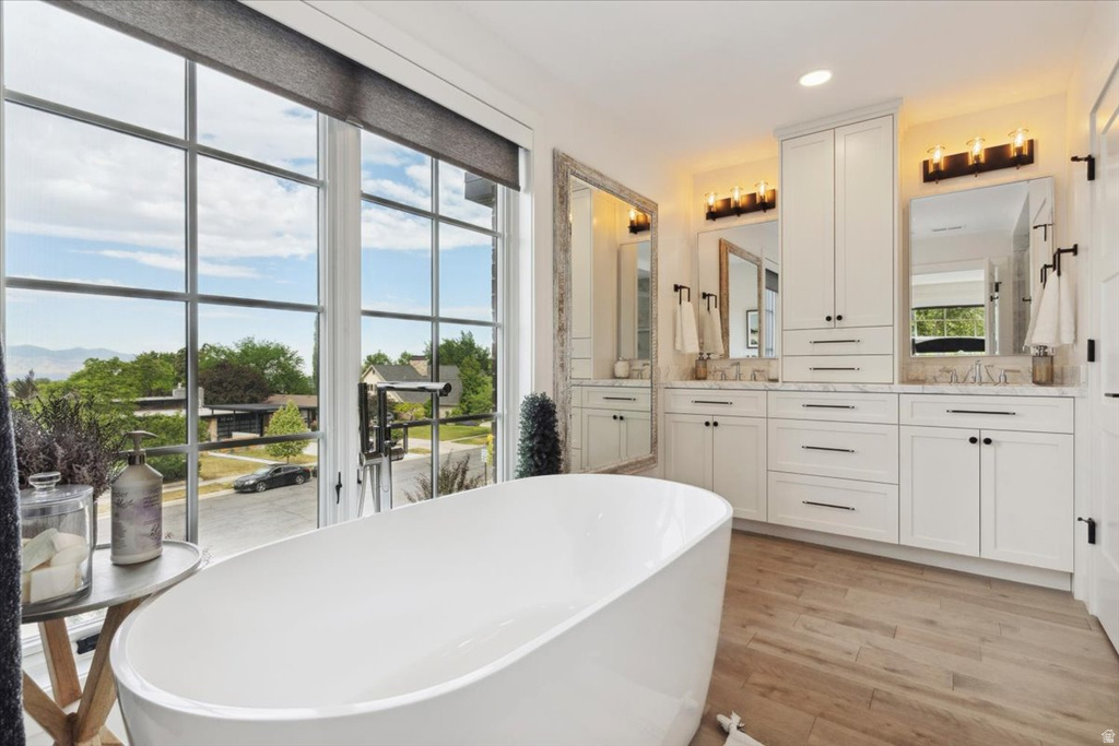 1059 S FOOTHILL DR Salt Lake City, UT 84108