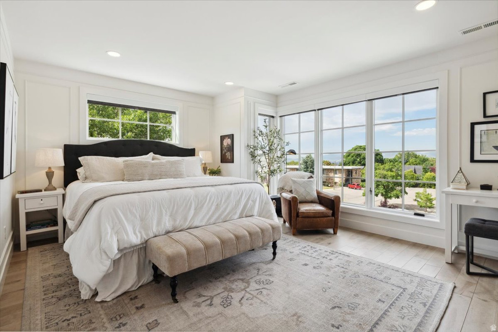 1059 S FOOTHILL DR Salt Lake City, UT 84108