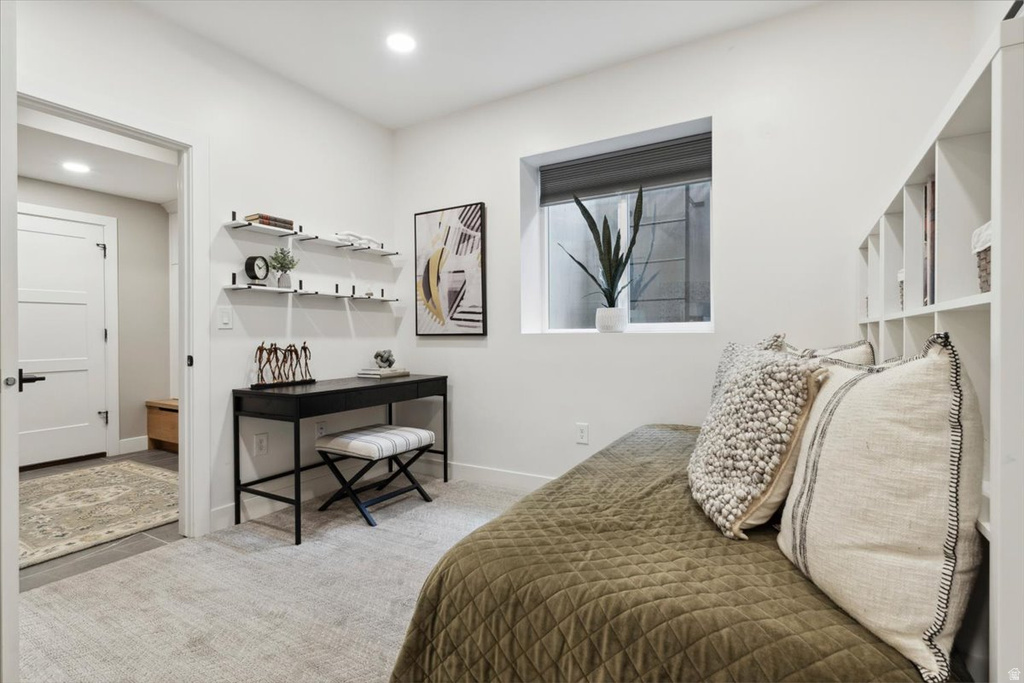 1059 S FOOTHILL DR Salt Lake City, UT 84108