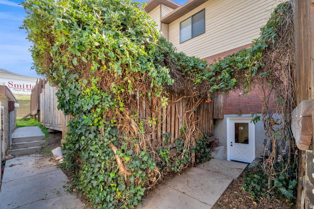 1113 COUNTRY HILLS DR #B2 Ogden, UT 84403