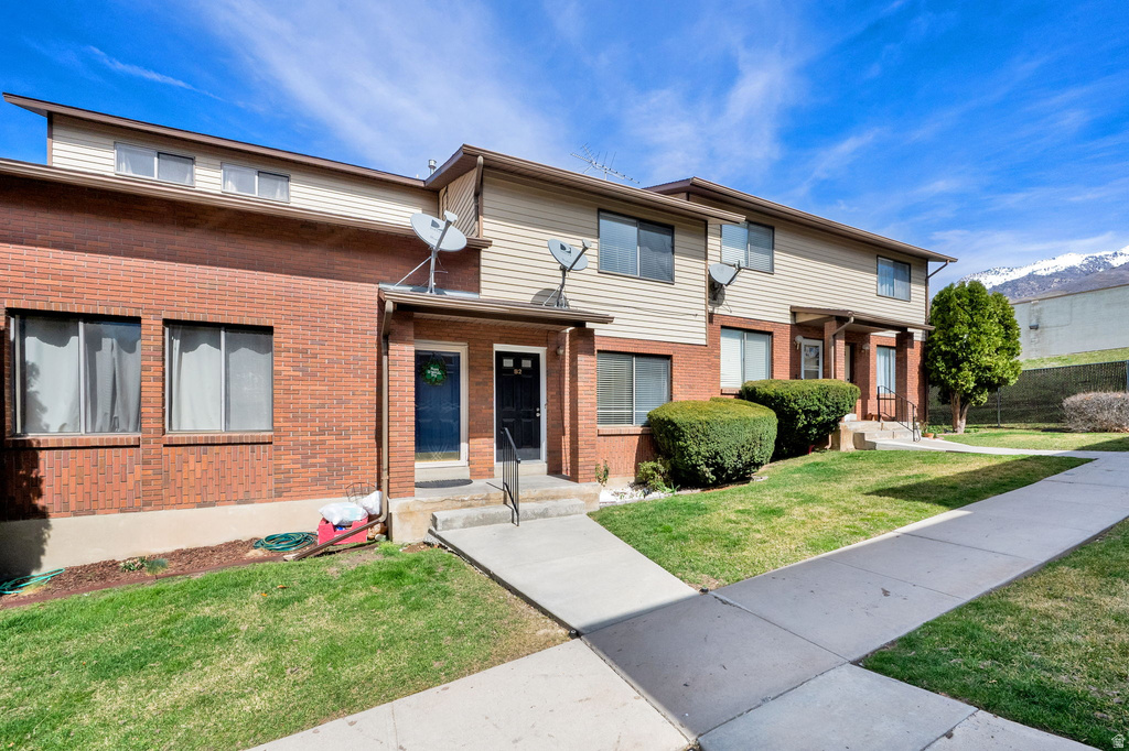 1113 COUNTRY HILLS DR #B2 Ogden, UT 84403