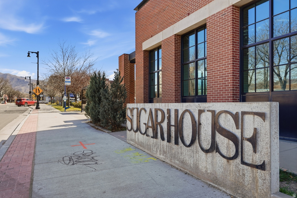 2434 S 900 E Salt Lake City, UT 84106