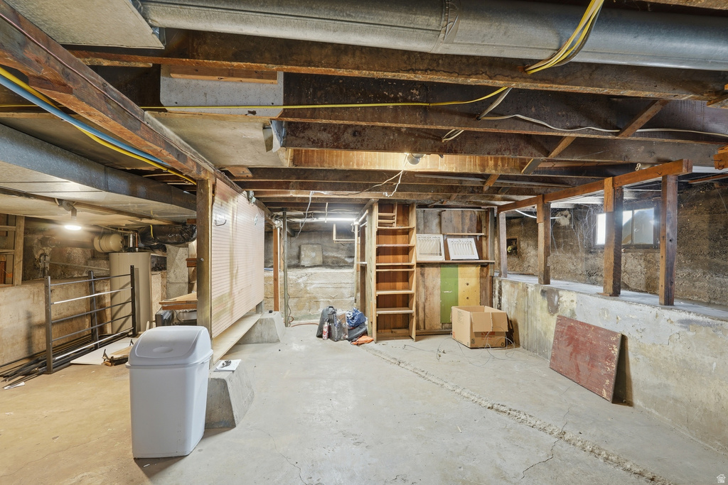 2434 S 900 E Salt Lake City, UT 84106