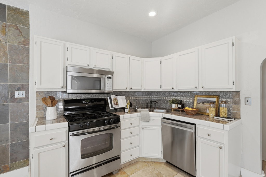 2434 S 900 E Salt Lake City, UT 84106