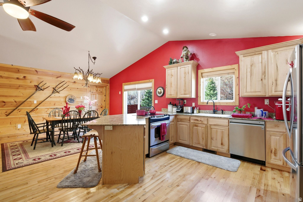3805 BEAVER CREEK RD Kamas, UT 84036