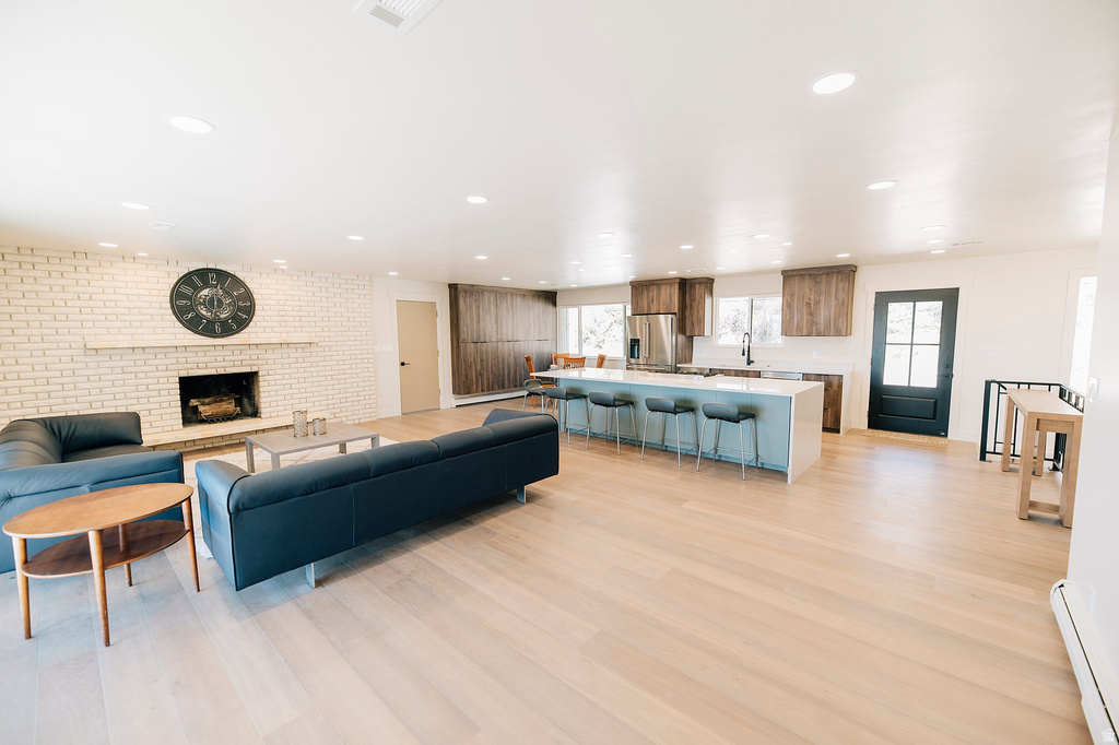 610 S 800 E Centerville, UT 84014