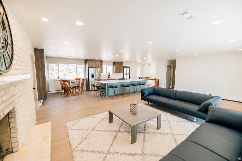 610 S 800 E Centerville, UT 84014