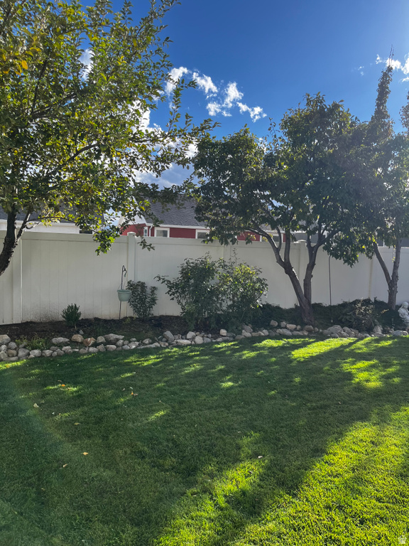 6657 W HAVEN MAPLE DR West Jordan, UT 84081