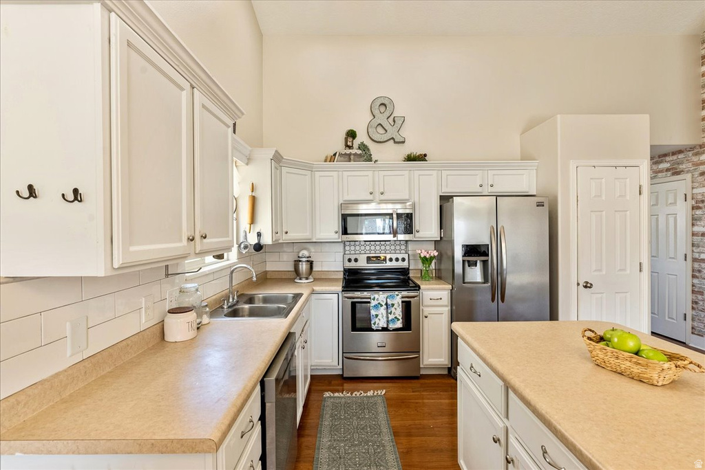 6657 W HAVEN MAPLE DR West Jordan, UT 84081