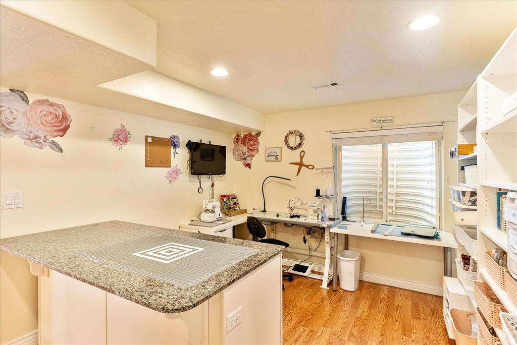 6657 W HAVEN MAPLE DR West Jordan, UT 84081