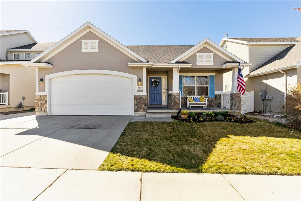 6657 W HAVEN MAPLE DR West Jordan, UT 84081