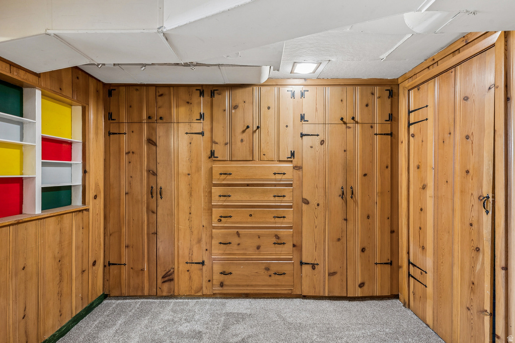 2040 E WILMINGTON AVE Salt Lake City, UT 84109