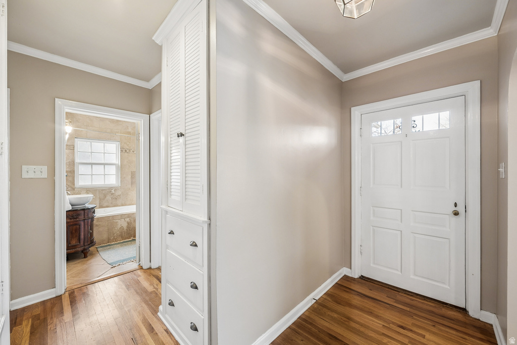 2040 E WILMINGTON AVE Salt Lake City, UT 84109