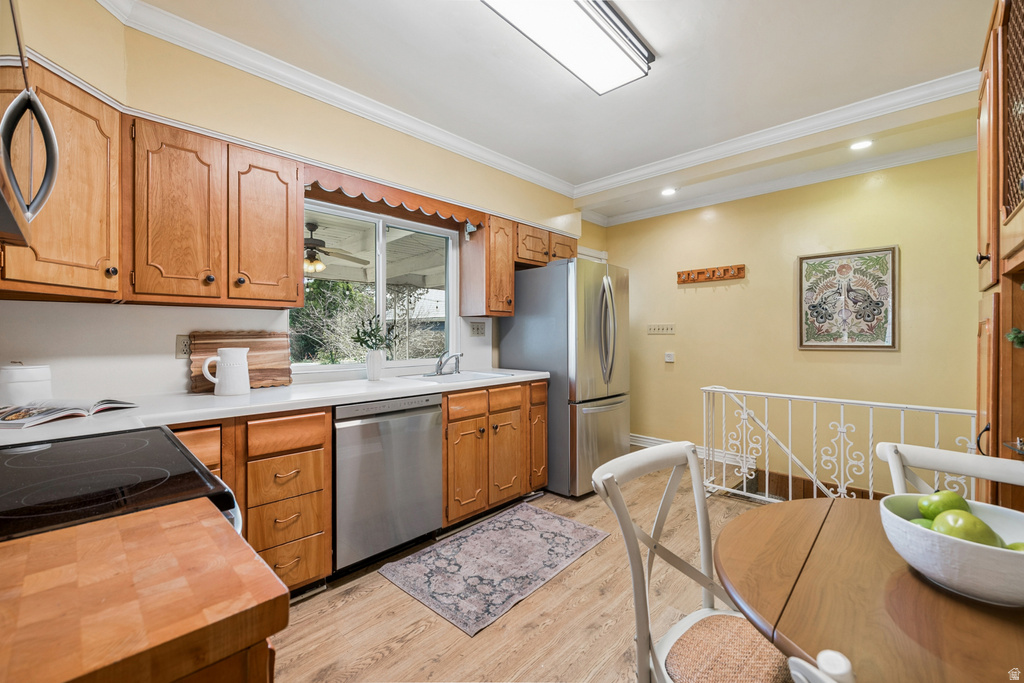 2040 E WILMINGTON AVE Salt Lake City, UT 84109