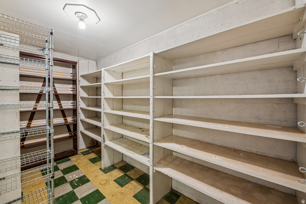 2040 E WILMINGTON AVE Salt Lake City, UT 84109