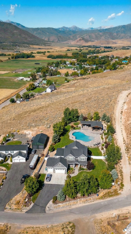 464 S 550 E Wallsburg, UT 84082