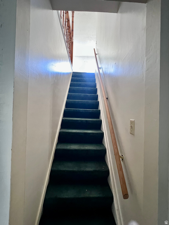 479 E 100 N Meadow, UT 84644