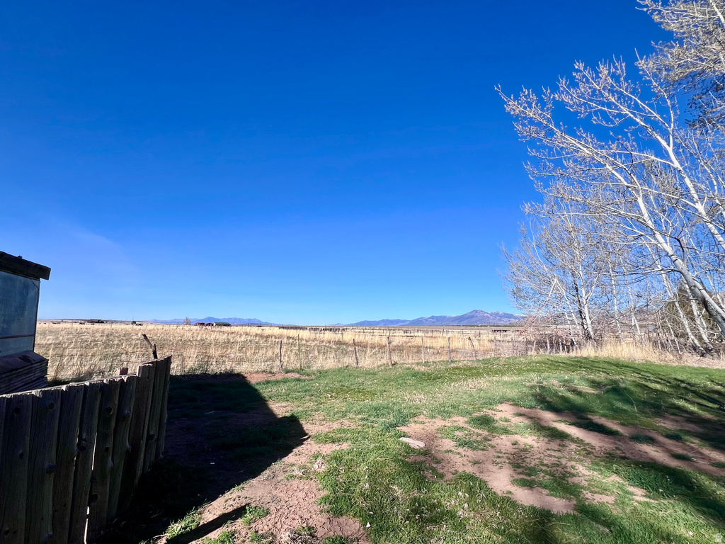 479 E 100 N Meadow, UT 84644