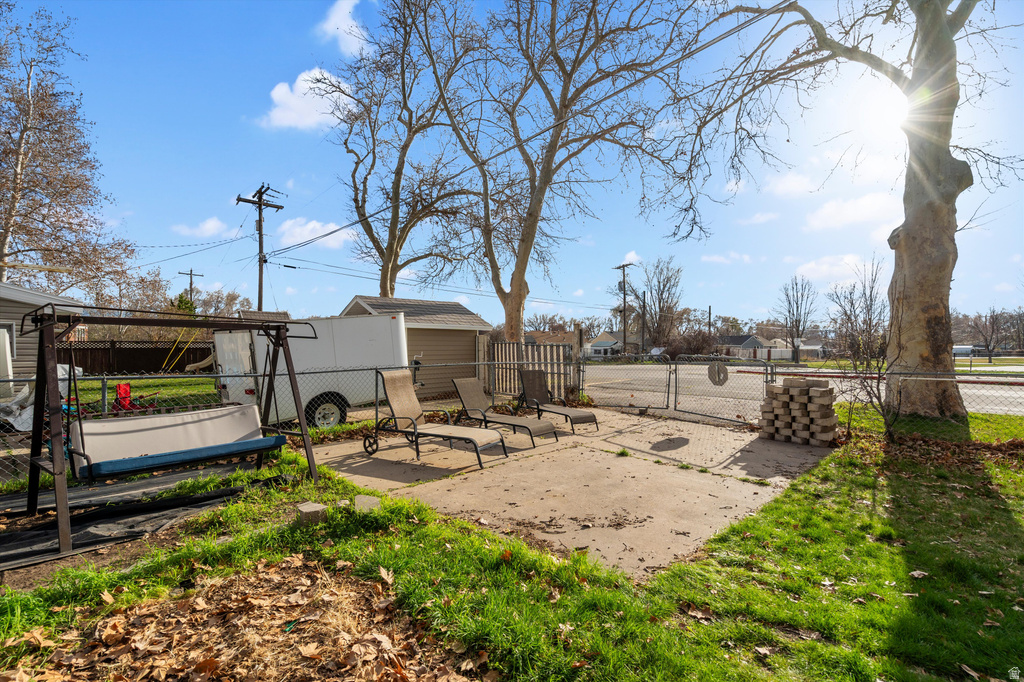 88 S ELLISON ST Layton, UT 84041