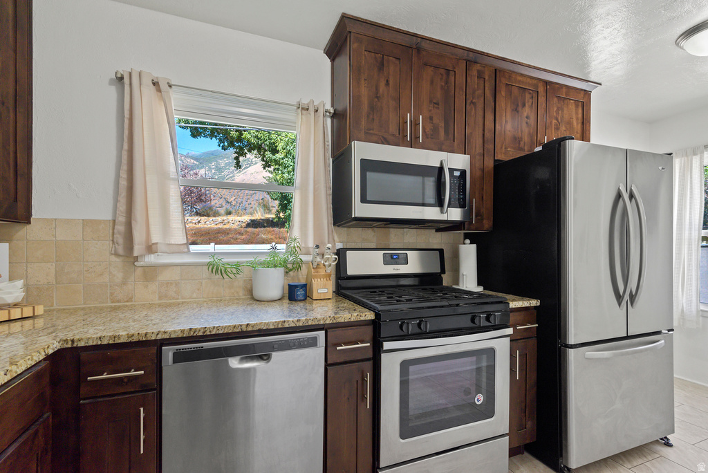 802 S BROOKSIDE DR Springville, UT 84663