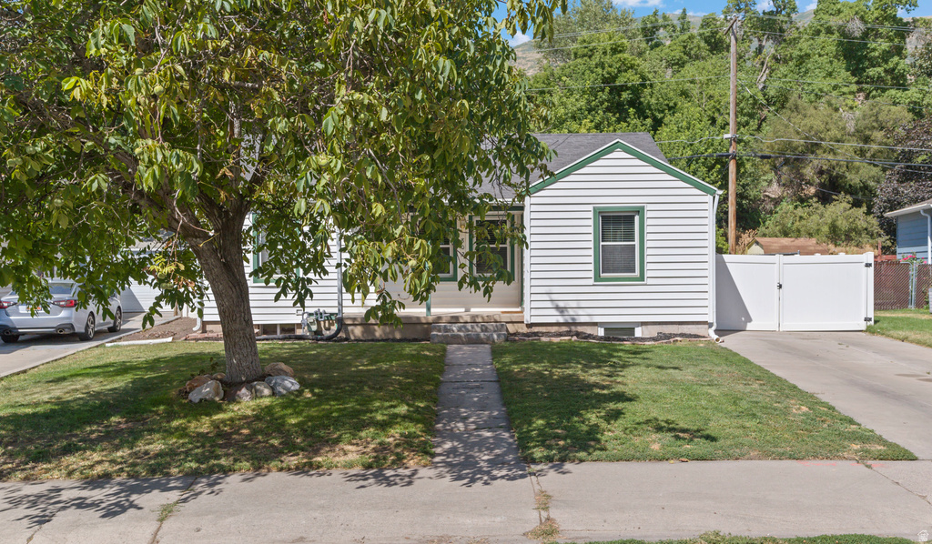 802 S BROOKSIDE DR Springville, UT 84663