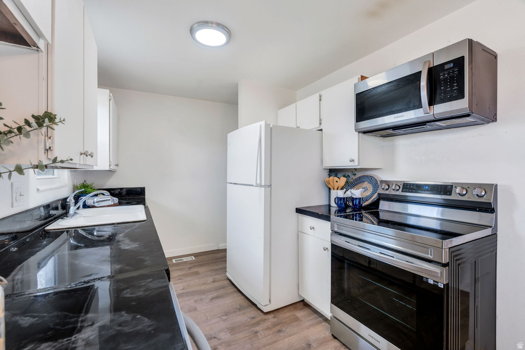 1760 N 340 W Lehi, UT 84043